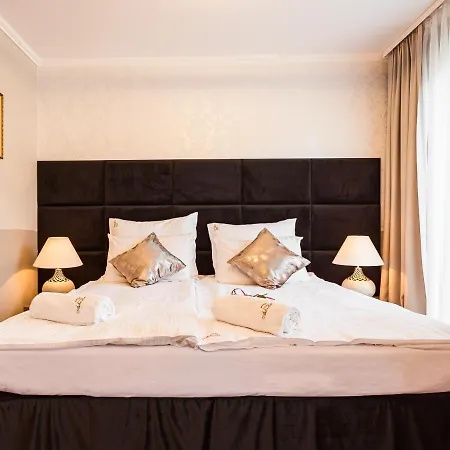 Bed & Breakfast Arkadia 3*