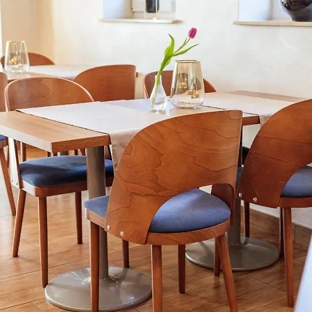 Arkadia Bed & Breakfast 3*