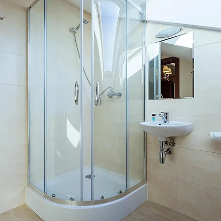 Bed & Breakfast Arkadia 3*